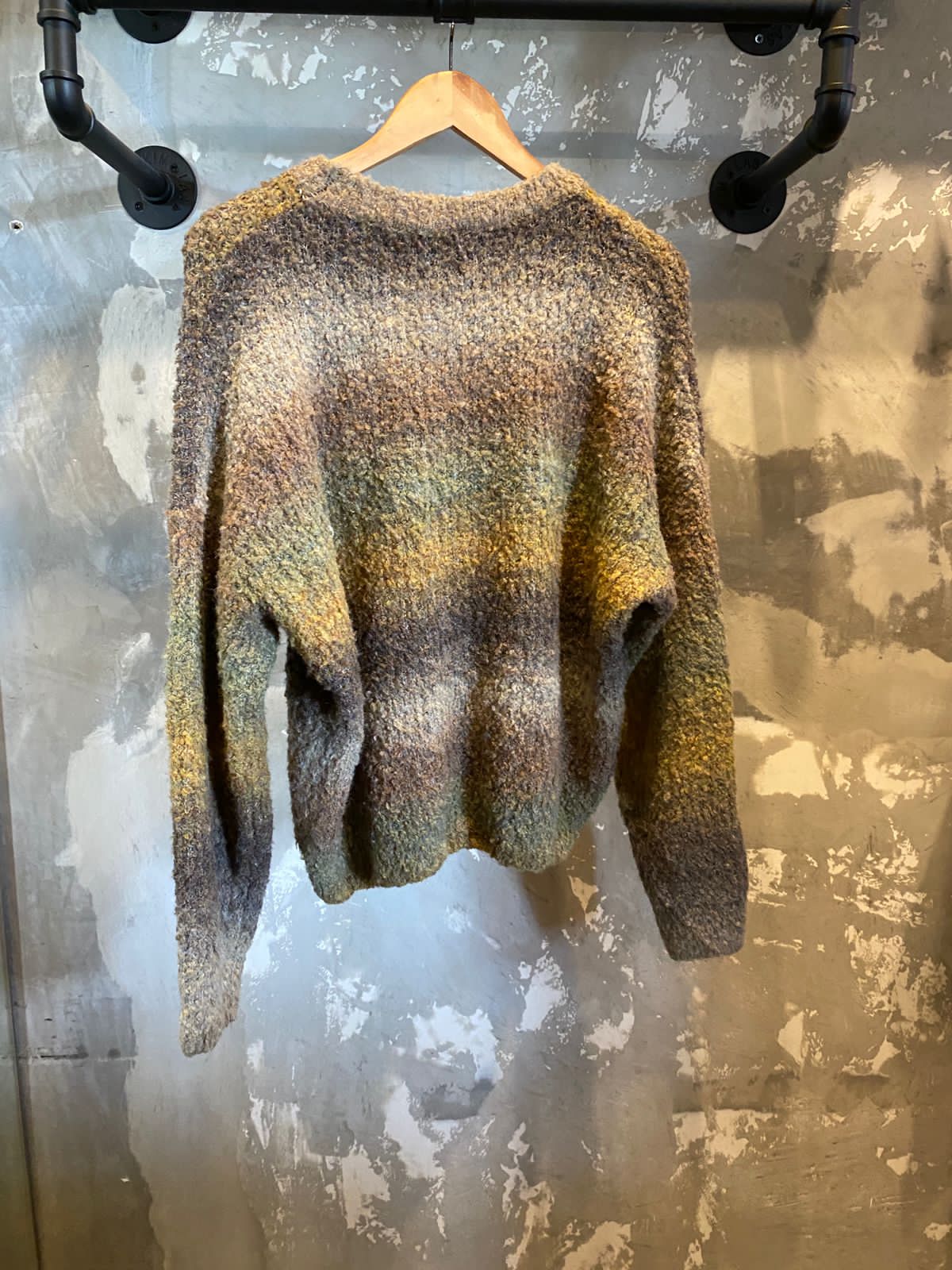 Confy Swaeter Unisex