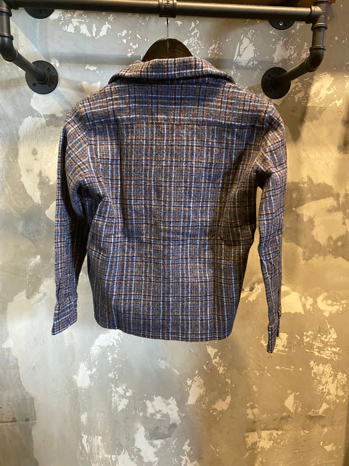 Button up Wool Pentleton