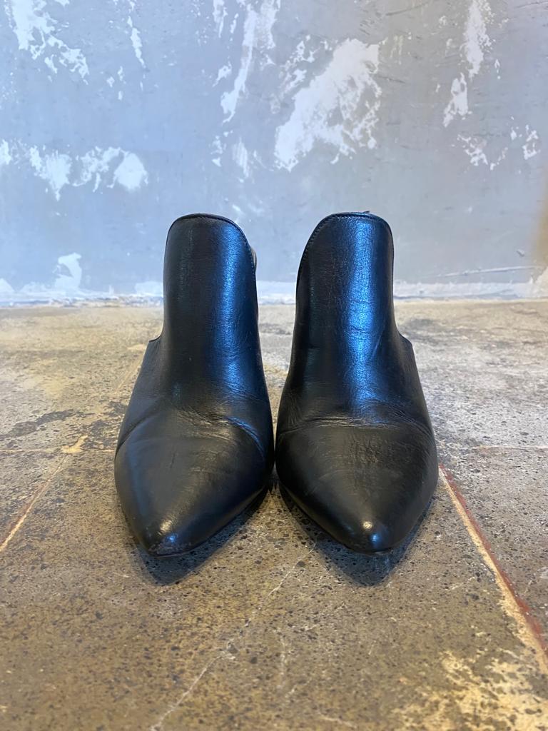 Hight Hill Slip On Leather