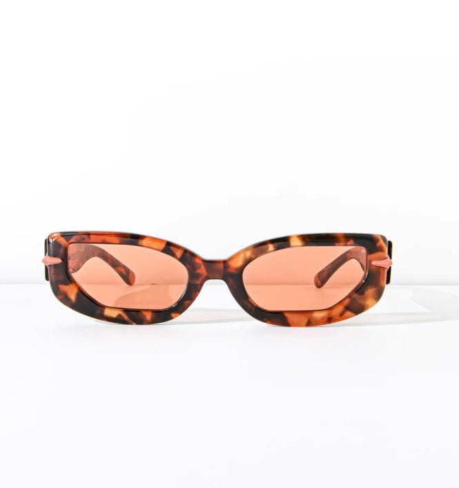 Spilt Milk Designer Havana Eleos