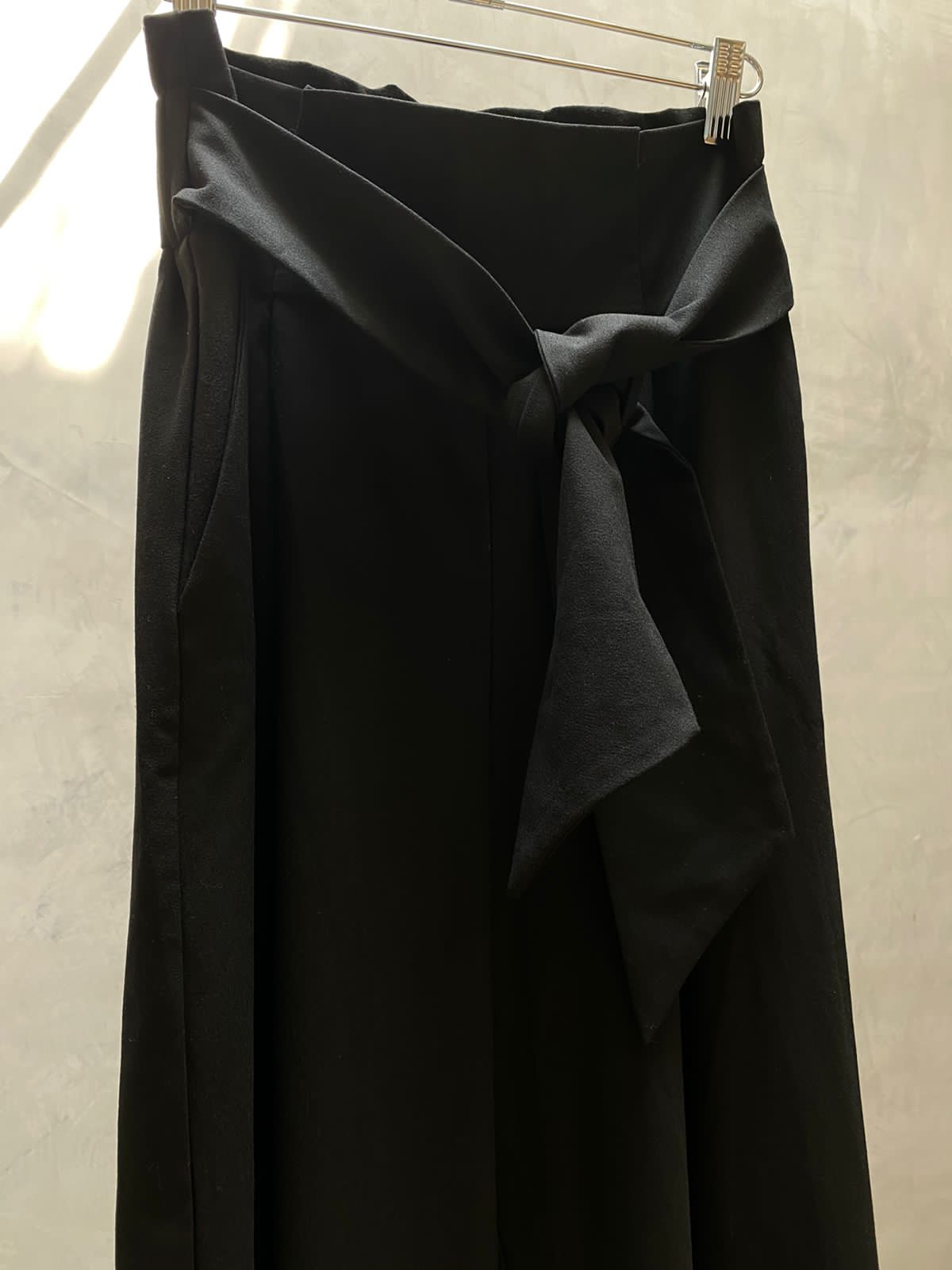 Hight waisted Loose Pant with Belt attached