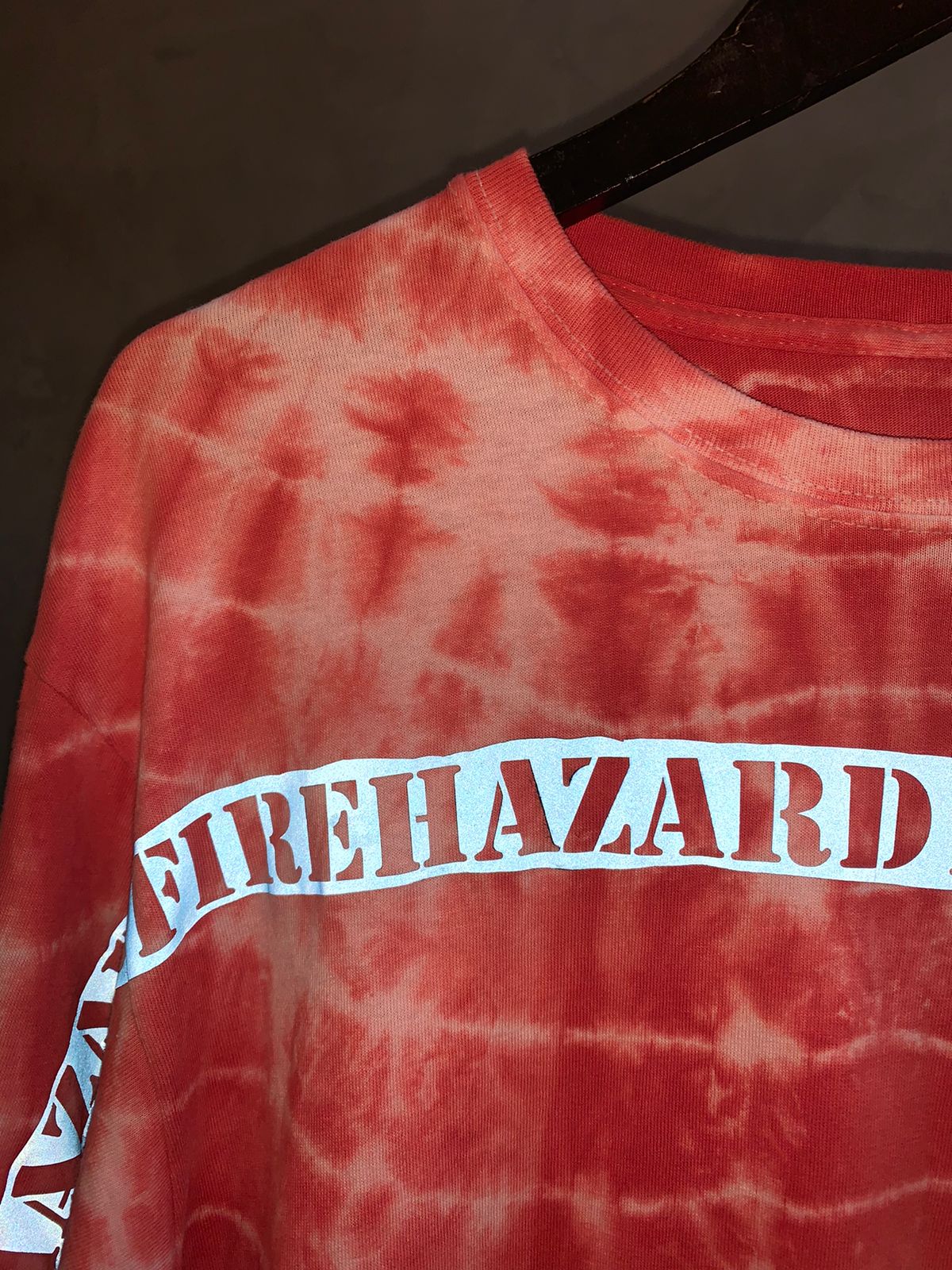 long sleeve dye tee with reflector vinly